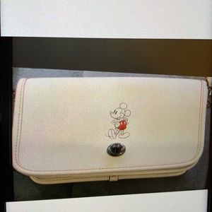 Coach Disney Limited Edition Sold out Crossbody